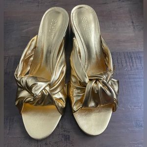 SCHUTZ MINDY MID BLOCK Gold Sandal